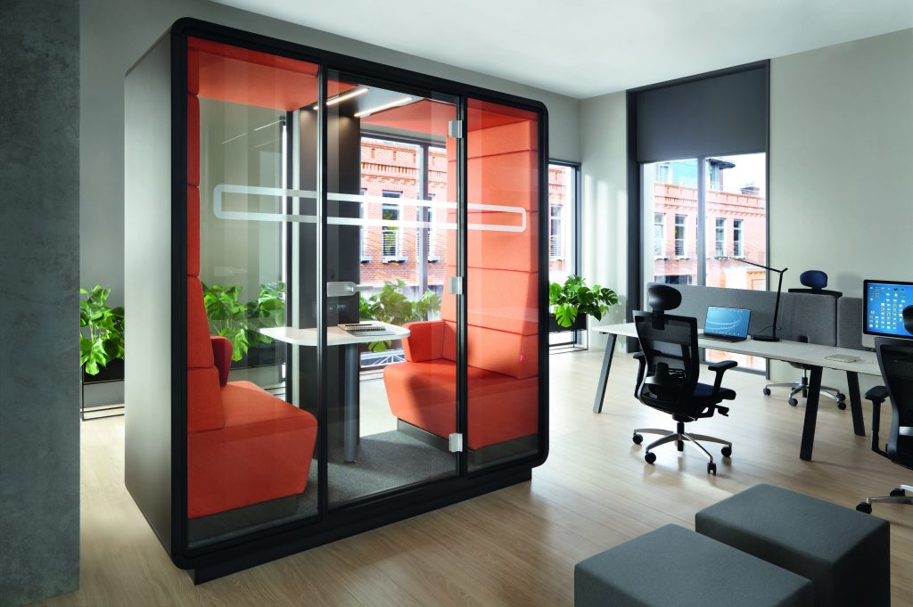 Videoconferencing Office Booths : soundproof phone booth