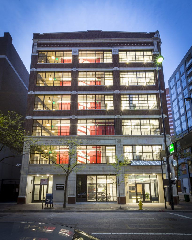 SHP Gives Tire Discounters A Space That Facilitates Communication