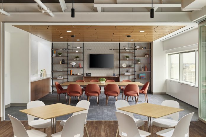 Take a Tour of McCarter & English's Offices Redesigned By FCA