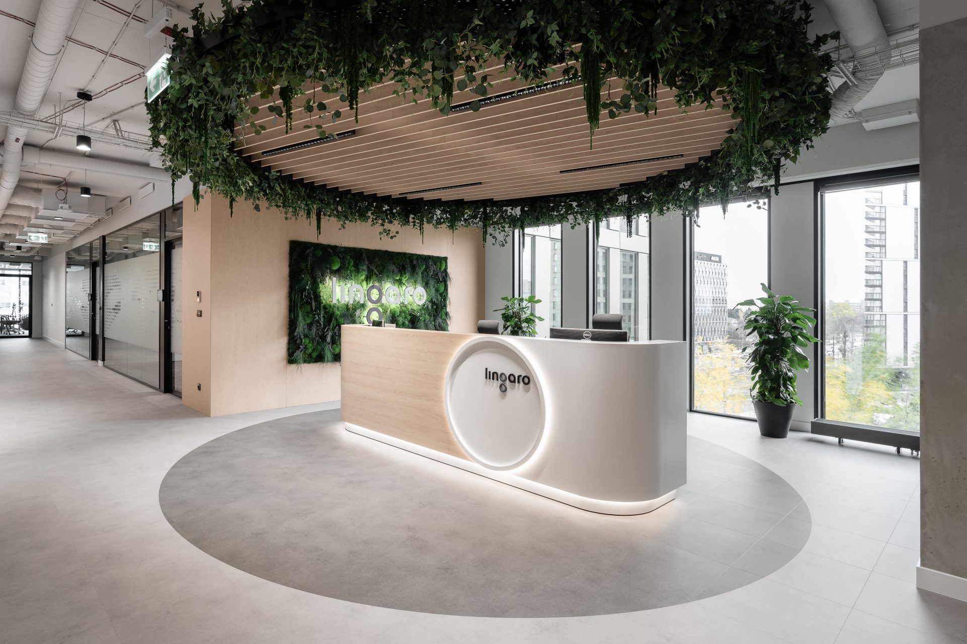 Lingaro Group's Warsaw Office by BIT CREATIVE - Work Design Magazine