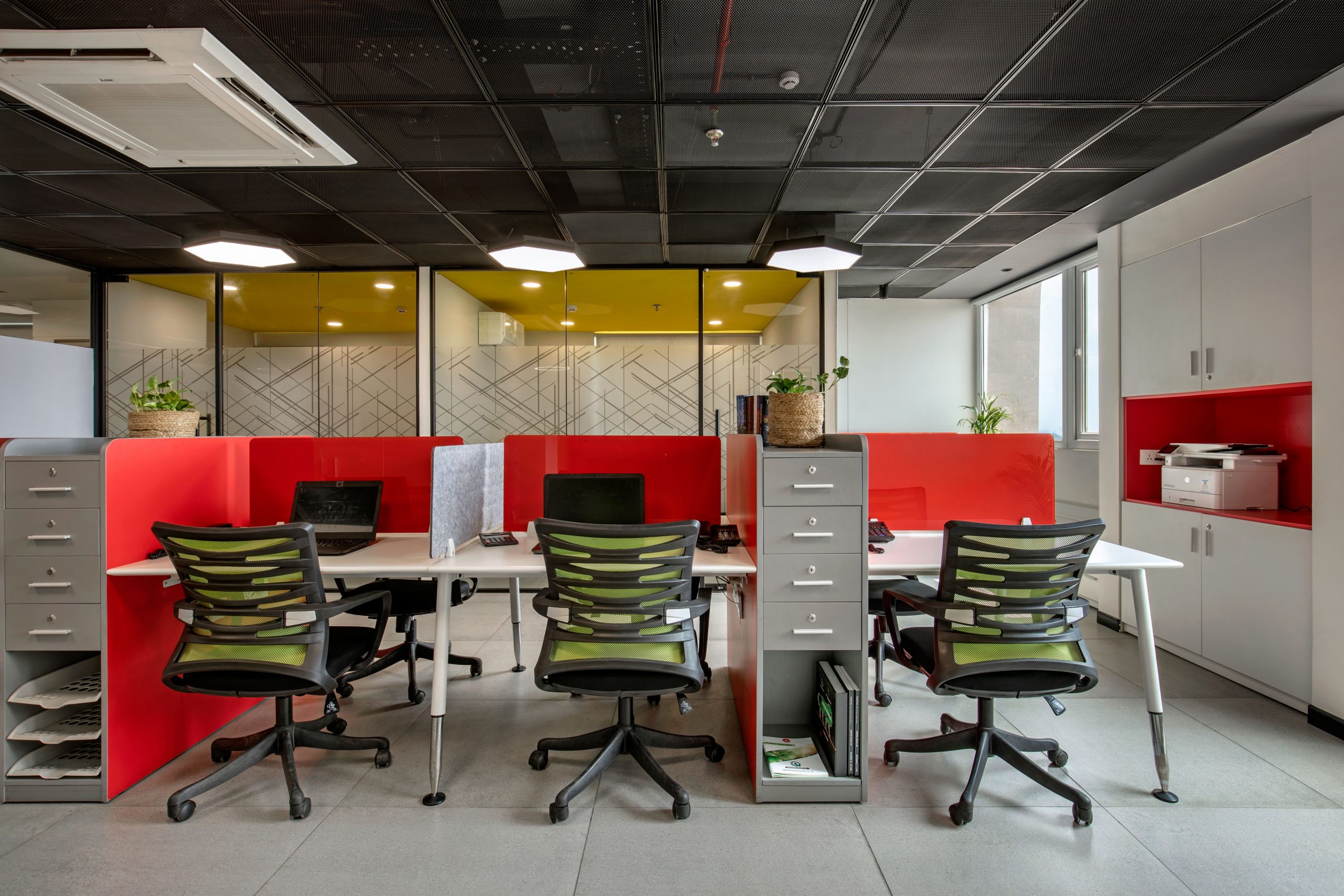 Using Color Theory to Promote Positive Energy - Krishi Rasayan's Office ...