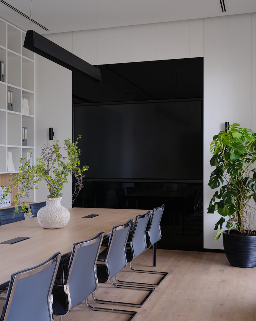 OM Office 52