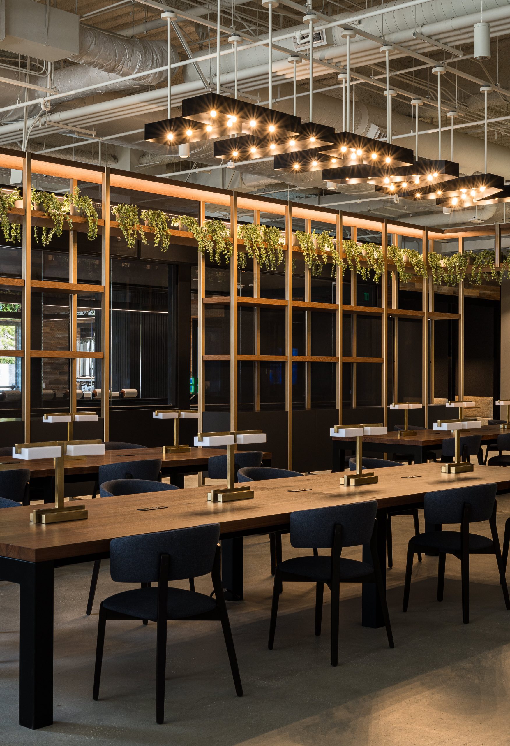 A Hospitality-Driven HQ for a Tech Firm in Los Angeles - Work Design ...