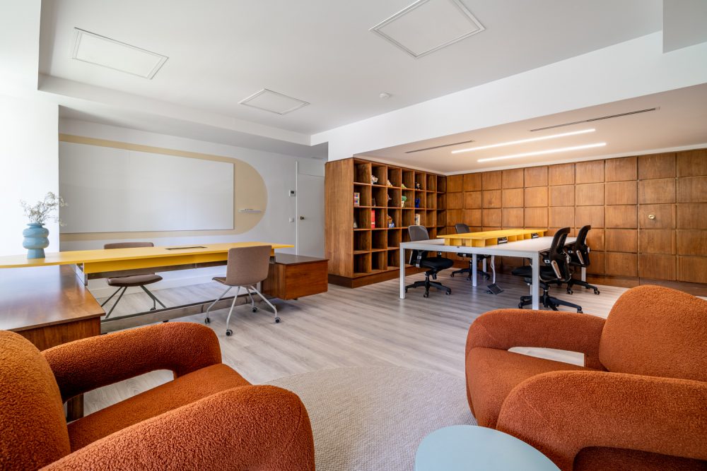 kaleidos space