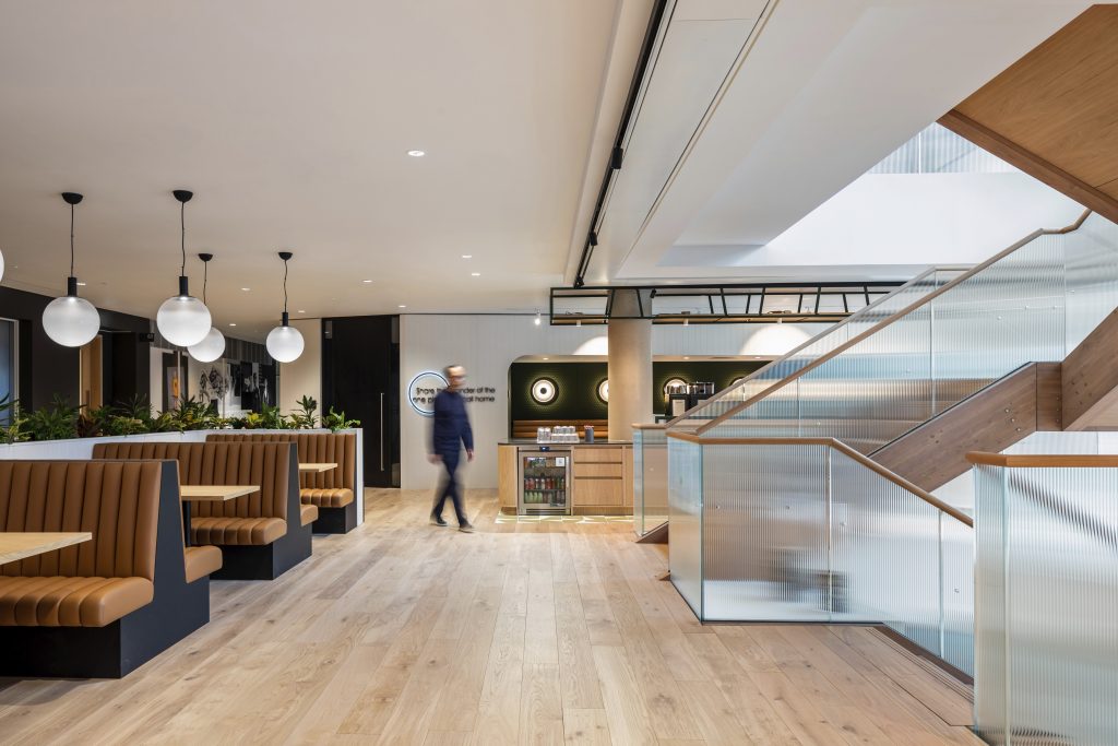 Coffee Shop Netflix London must credit ©Ed Reeve